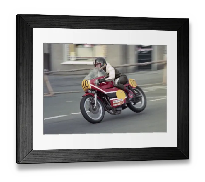 Framed Print : Tim Vernall (Honda) 1984 Senior Manx Grand Prix Framed Print : Tim Vernall (Honda) 1984 Senior Manx Grand Prix