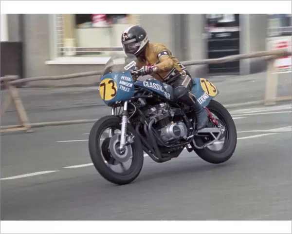 Paddy Martin (Kawasaki) 1984 Senior Manx Grand Prix