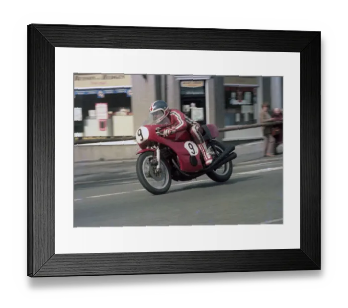 Framed Print : David Cretney (Honda) 1983 Senior Classic Manx Grand Prix Framed Print : David Cretney (Honda) 1983 Senior Classic Manx Grand Prix