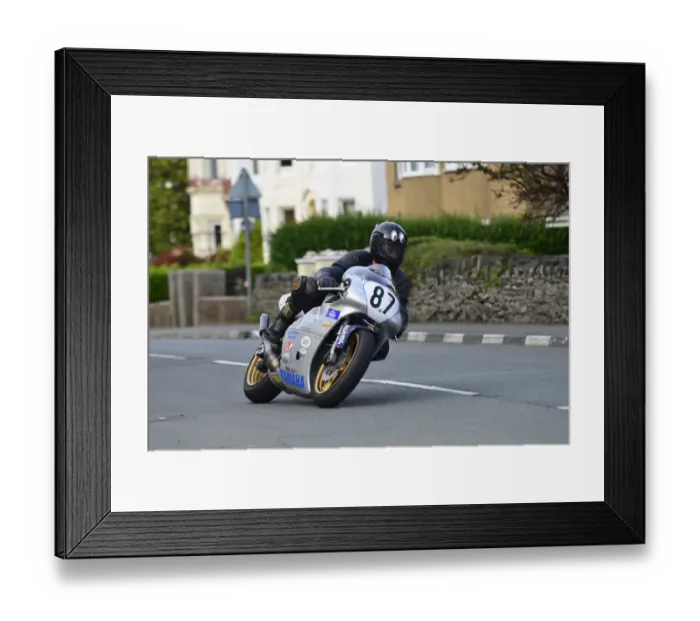 Framed Print : Chris Barrett (Yamaha) 2014 Formula 2 Classic TT Framed Print : Chris Barrett (Yamaha) 2014 Formula 2 Classic TT