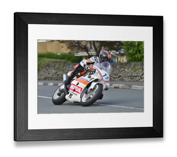 Framed Print : Dave Hewson (Yamaha) 2014 Formula 2 Classic TT Framed Print : Dave Hewson (Yamaha) 2014 Formula 2 Classic TT