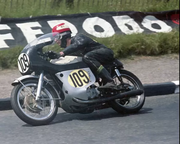 Graham Penny (Honda) 1967 Senior TT