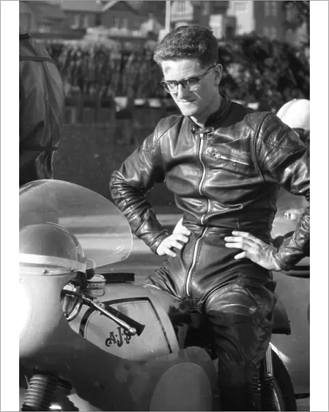 Ian Ablett (AJS) 1962 Junior Manx Grand Prix