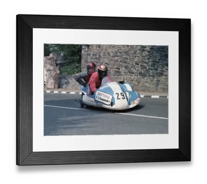 Framed Print : Derek Jones & Brian Ayres (Daytona Yamaha) 1978 Sidecar TT Framed Print : Derek Jones & Brian Ayres (Daytona Yamaha) 1978 Sidecar TT