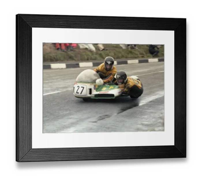 Framed Print : Alan May & Mickey Gray (Skillicorn Yamaha) 1978 Sidecar TT Framed Print : Alan May & Mickey Gray (Skillicorn Yamaha) 1978 Sidecar TT