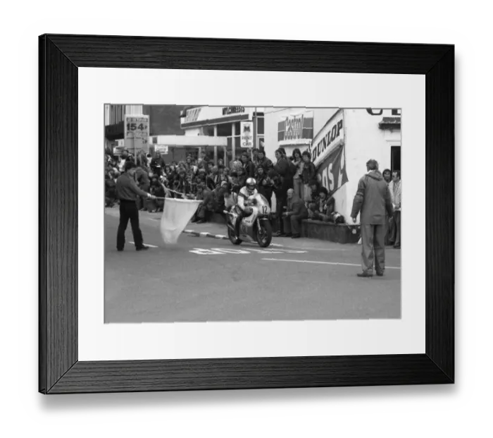 Framed Print : Billy Guthrie (Suzuki) first running, 1981 Senior TT Framed Print : Billy Guthrie (Suzuki) first running, 1981 Senior TT