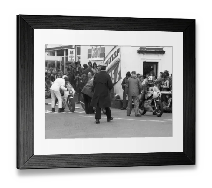 Framed Print : Tony Rutter (Yamaha) first running, 1981 Senior TT Framed Print : Tony Rutter (Yamaha) first running, 1981 Senior TT