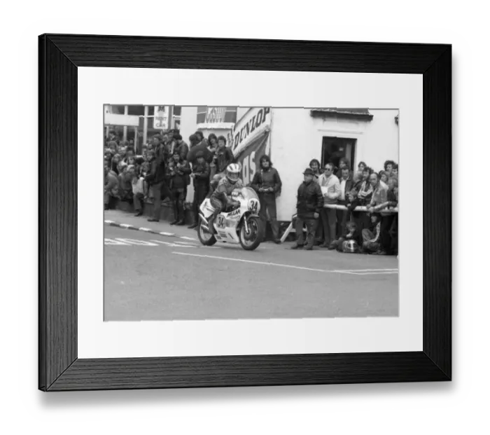Framed Print : Con Law (Yamaha) first running, 1981 Senior TT Framed Print : Con Law (Yamaha) first running, 1981 Senior TT