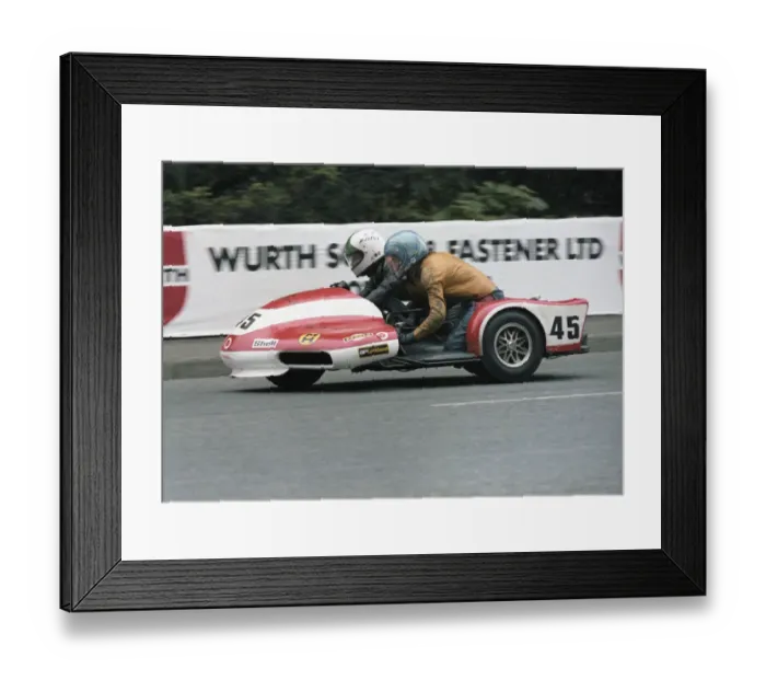Framed Print : Robert Mullen & Thomas Houston (Yamaha) 1979 Sidecar TT Framed Print : Robert Mullen & Thomas Houston (Yamaha) 1979 Sidecar TT