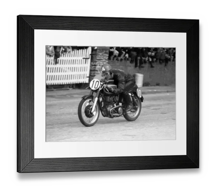 Framed Print : Bob Ferguson (AJS) 1955 Senior TT Framed Print : Bob Ferguson (AJS) 1955 Senior TT