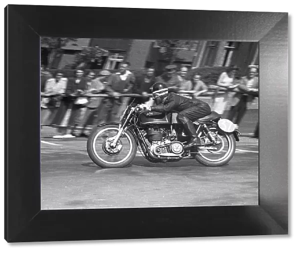 Ray Laurent (AJS) 1953 Junior TT