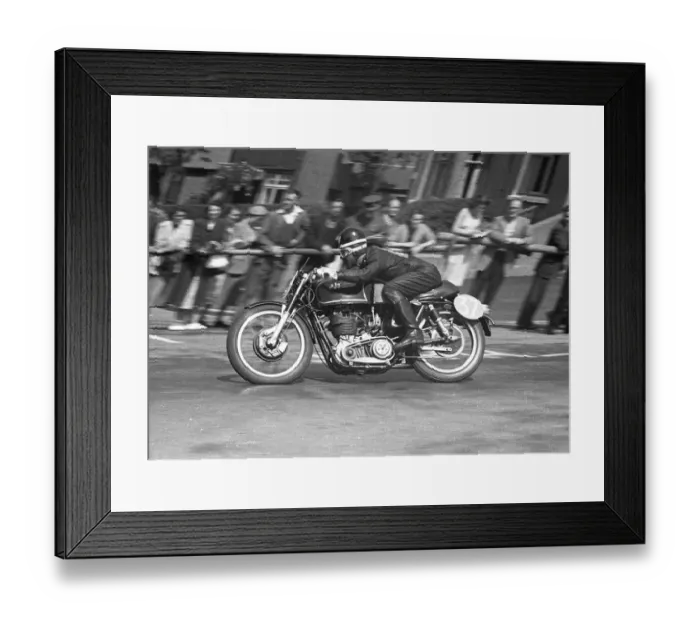 Framed Print : Ray Laurent (AJS) 1953 Junior TT Framed Print : Ray Laurent (AJS) 1953 Junior TT