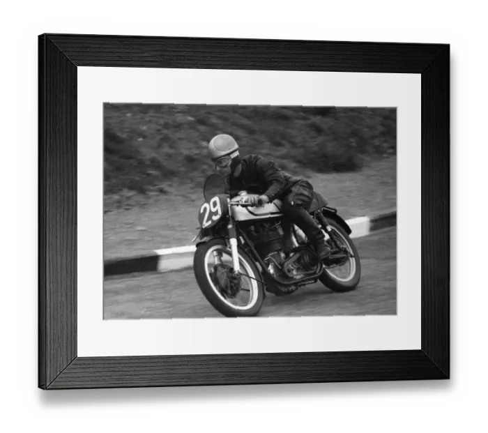Framed Print : Ray Travers (Norton) 1955 Senior TT Framed Print : Ray Travers (Norton) 1955 Senior TT
