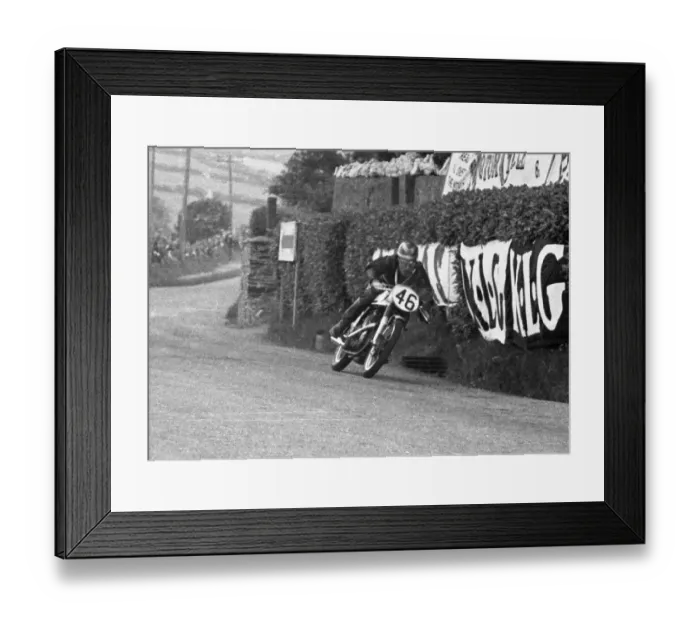 Framed Print : Frank Norris (Norton) 1955 Senior TT Framed Print : Frank Norris (Norton) 1955 Senior TT