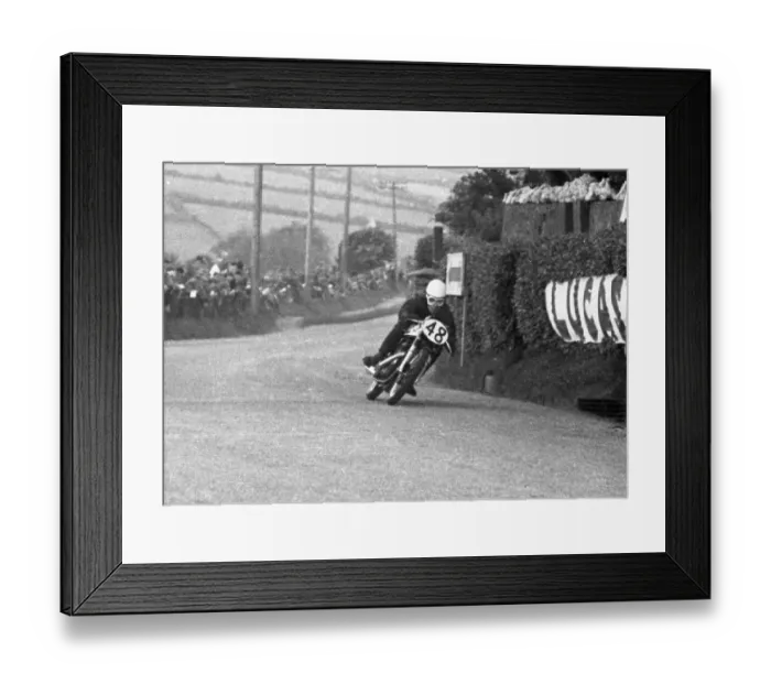 Framed Print : Tony Ovens (Norton) 1955 Senior TT Framed Print : Tony Ovens (Norton) 1955 Senior TT
