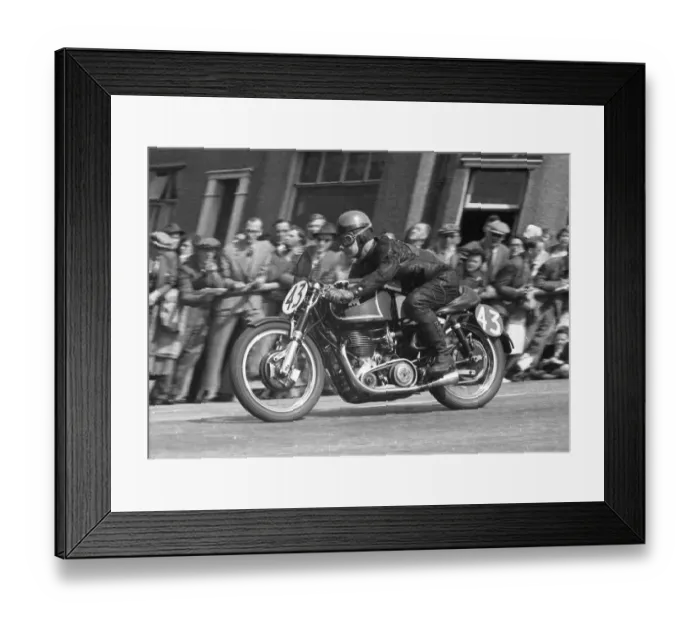 Framed Print : Eric Cheers (Matchless) 1955 Senior TT Framed Print : Eric Cheers (Matchless) 1955 Senior TT