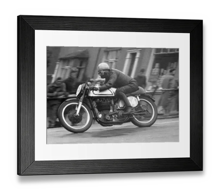 Framed Print : Ivor Lloyd (Norton) 1956 Junior TT Framed Print : Ivor Lloyd (Norton) 1956 Junior TT