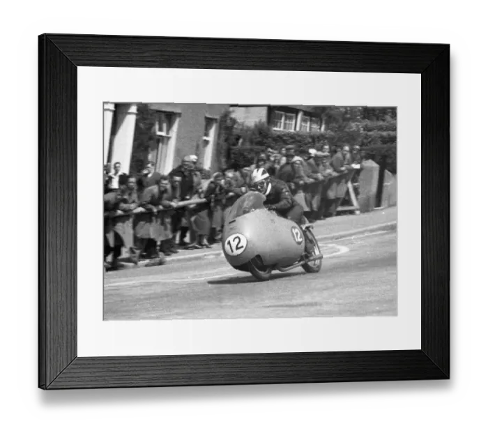 Framed Print : Bill Lomas (Guzzi) 1956 Senior TT