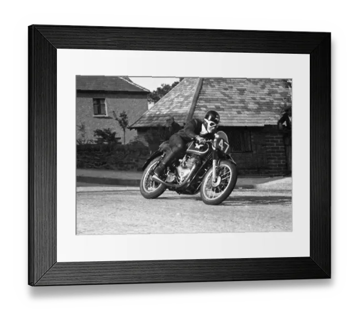 Framed Print : Fred Cook (Matchless) 1955 Senior TT Framed Print : Fred Cook (Matchless) 1955 Senior TT