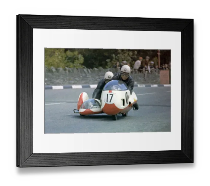 Framed Print : Hermann Binding & Helmut Fleck (BMW) 1972 500 Sidecar TT Framed Print : Hermann Binding & Helmut Fleck (BMW) 1972 500 Sidecar TT