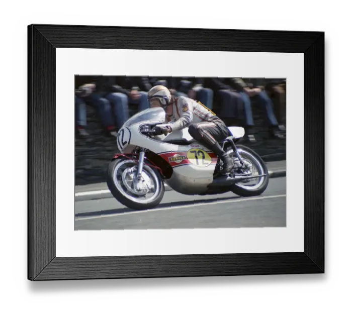 Framed Print : Alan Rogers (Yamaha) 1974 Senior TT Framed Print : Alan Rogers (Yamaha) 1974 Senior TT