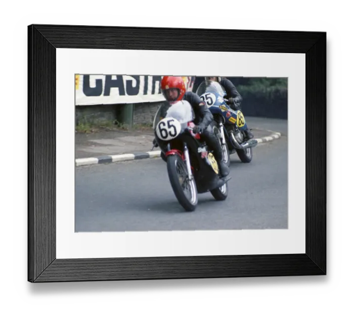 Framed Print : Pete Elmore (Yamaha) 1974 Senior TT