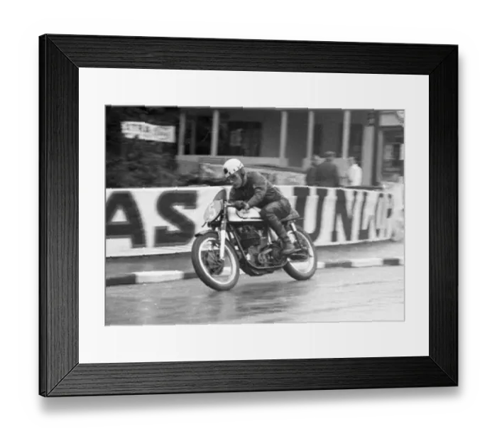 Framed Print : Harry Wieland (Norton) 1956 Junior TT Framed Print : Harry Wieland (Norton) 1956 Junior TT