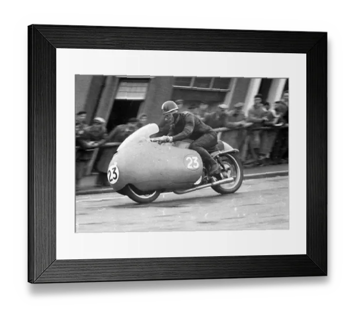 Framed Print : Dickie Dale (Guzzi) 1956 Junior TT Framed Print : Dickie Dale (Guzzi) 1956 Junior TT