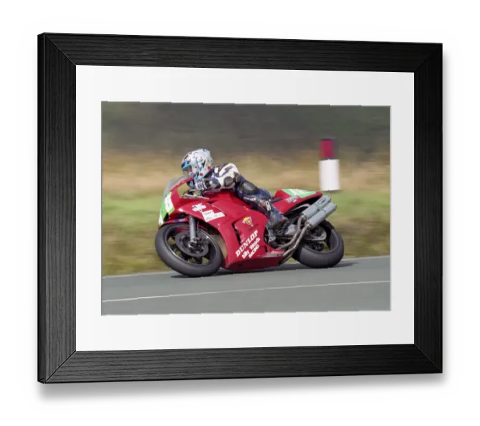 Framed Print : Keith Taylor (Yamaha) 2003 Ultra Lightweight Manx Grand Prix Framed Print : Keith Taylor (Yamaha) 2003 Ultra Lightweight Manx Grand Prix