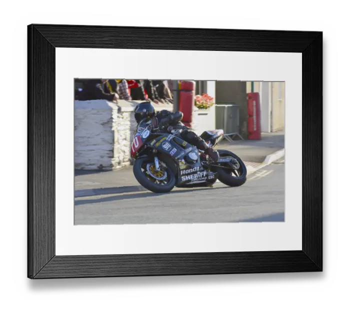 Framed Print : Adam Sheriff (Honda) 2014 Newcomers A Manx Grand Prix Framed Print : Adam Sheriff (Honda) 2014 Newcomers A Manx Grand Prix