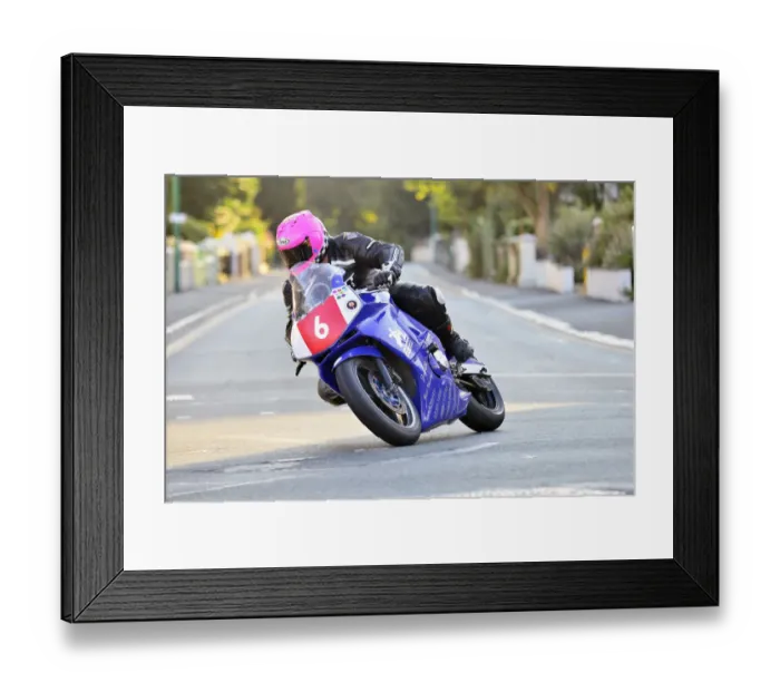 Framed Print : Edward Hosker (Honda) 2014 Newcomers A Manx Grand Prix Framed Print : Edward Hosker (Honda) 2014 Newcomers A Manx Grand Prix