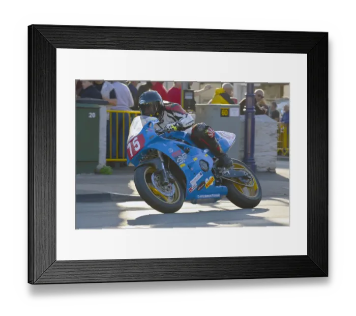 Framed Print : Robert Pragnell (Kawasaki) 2014 Newcomers C Manx Grand Prix Framed Print : Robert Pragnell (Kawasaki) 2014 Newcomers C Manx Grand Prix