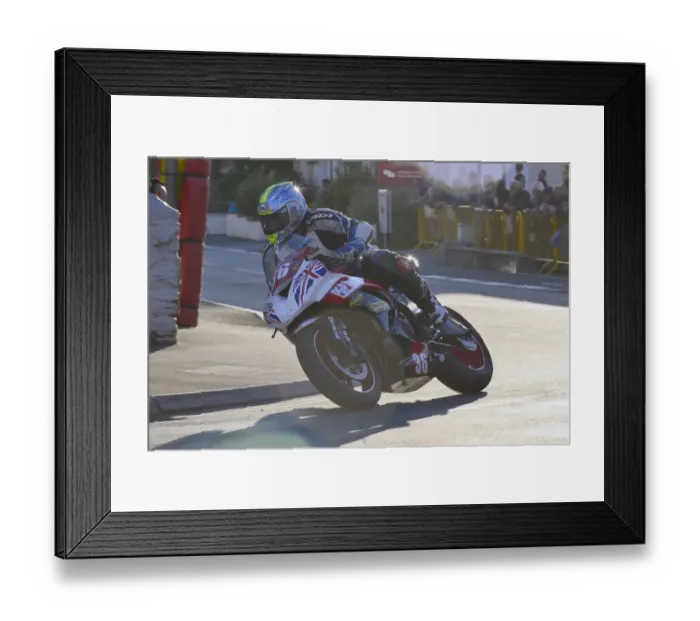 Framed Print : Christian Slater (Kawasaki) 2014 Newcomers A Manx Grand Prix Framed Print : Christian Slater (Kawasaki) 2014 Newcomers A Manx Grand Prix