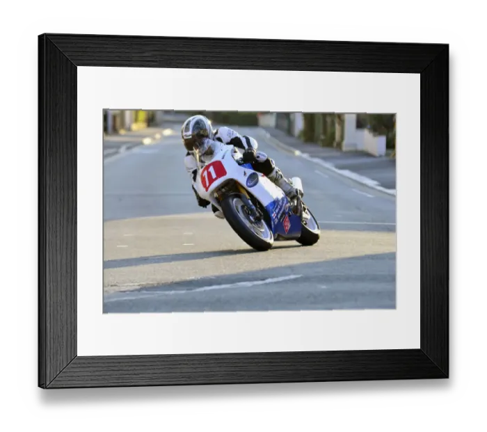 Framed Print : James Caswell-Cox (Honda) 2014 Newcomers C Manx Grand Prix Framed Print : James Caswell-Cox (Honda) 2014 Newcomers C Manx Grand Prix
