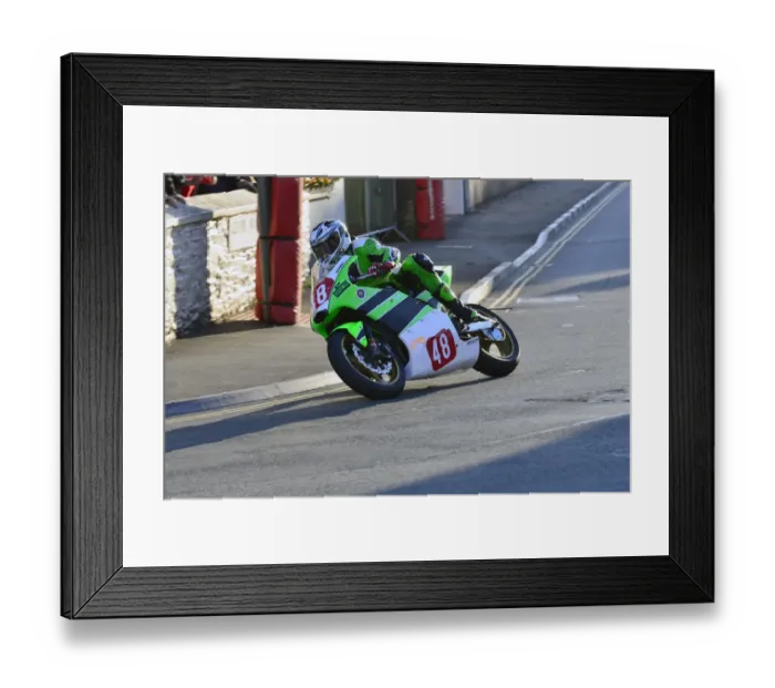 Framed Print : Nick Anderson (Kawasaki) 2014 Newcomers B Manx Grand Prix Framed Print : Nick Anderson (Kawasaki) 2014 Newcomers B Manx Grand Prix