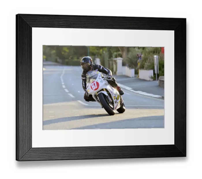 Framed Print : Gavin Brown (Honda) 2014 Newcomers B Manx Grand Prix Framed Print : Gavin Brown (Honda) 2014 Newcomers B Manx Grand Prix