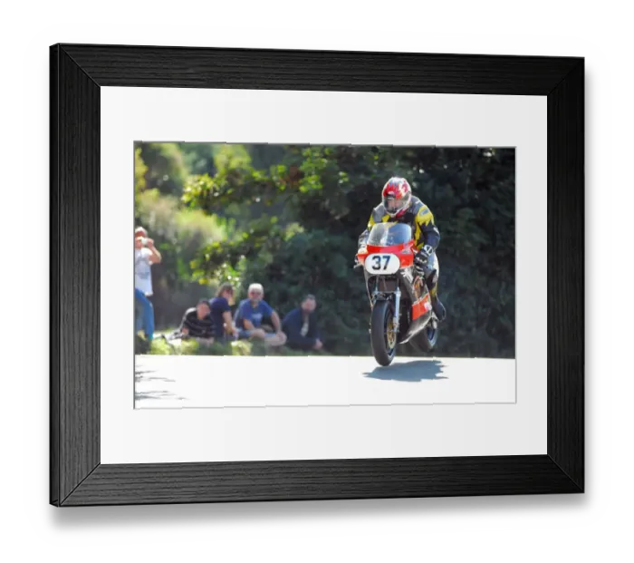 Framed Print : Chris Petty (Suzuki) 2014 Formula One Classic TT Framed Print : Chris Petty (Suzuki) 2014 Formula One Classic TT