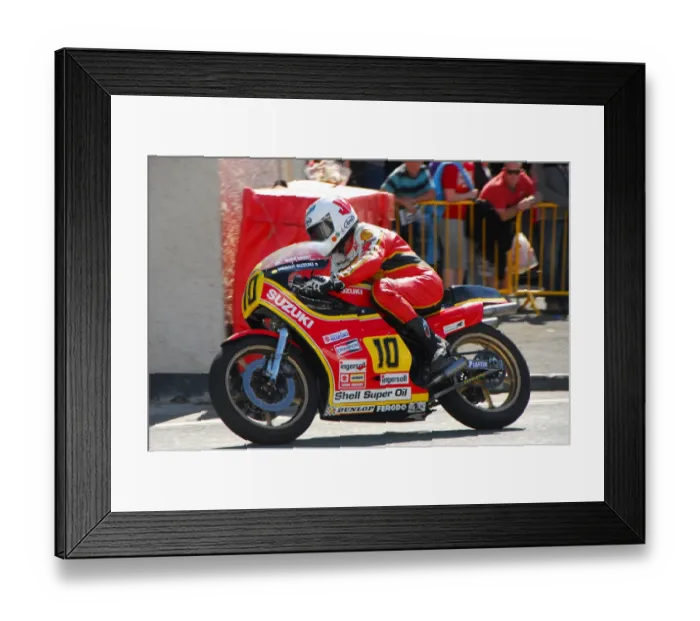 Framed Print : Mick Grant (Suzuki) 2014 Parade Lap Framed Print : Mick Grant (Suzuki) 2014 Parade Lap