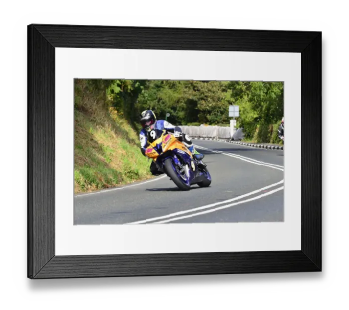Framed Print : Rob Hodson (Yamaha) 2014 Junior Manx Grand Prix Framed Print : Rob Hodson (Yamaha) 2014 Junior Manx Grand Prix