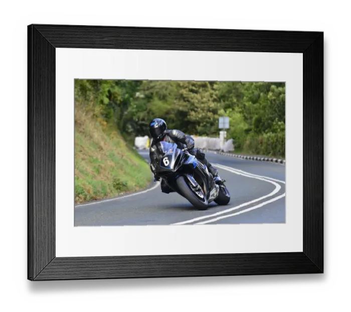 Framed Print : Andrew Soar (Suzuki) 2014 Junior Manx Grand Prix Framed Print : Andrew Soar (Suzuki) 2014 Junior Manx Grand Prix