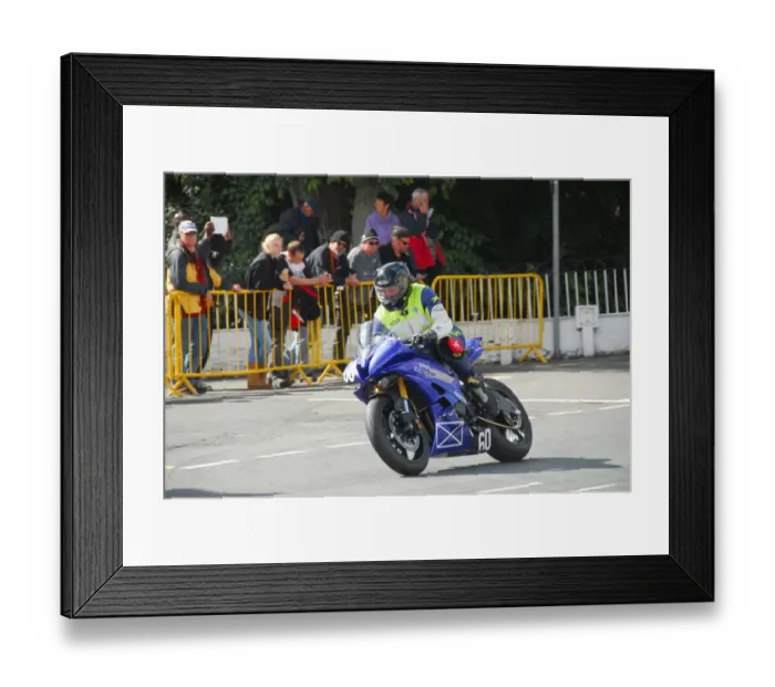 Framed Print : Paul Wilson (Yamaha) 2014 Junior Manx Grand Prix Framed Print : Paul Wilson (Yamaha) 2014 Junior Manx Grand Prix