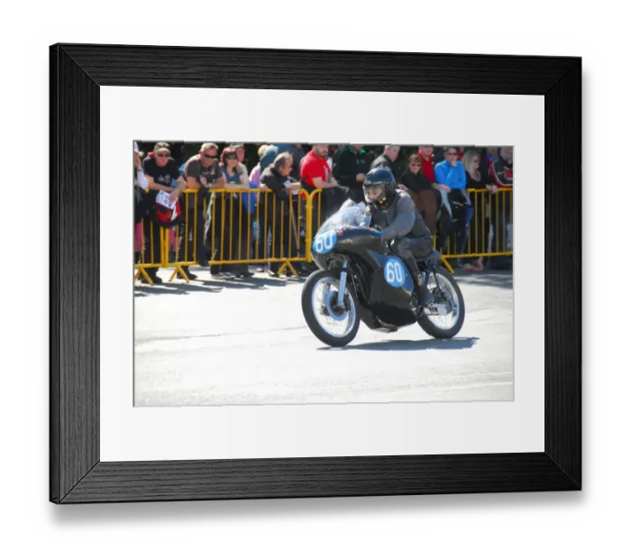 Framed Print : Grant Sellars (Norton) 2014 350 Classic TT