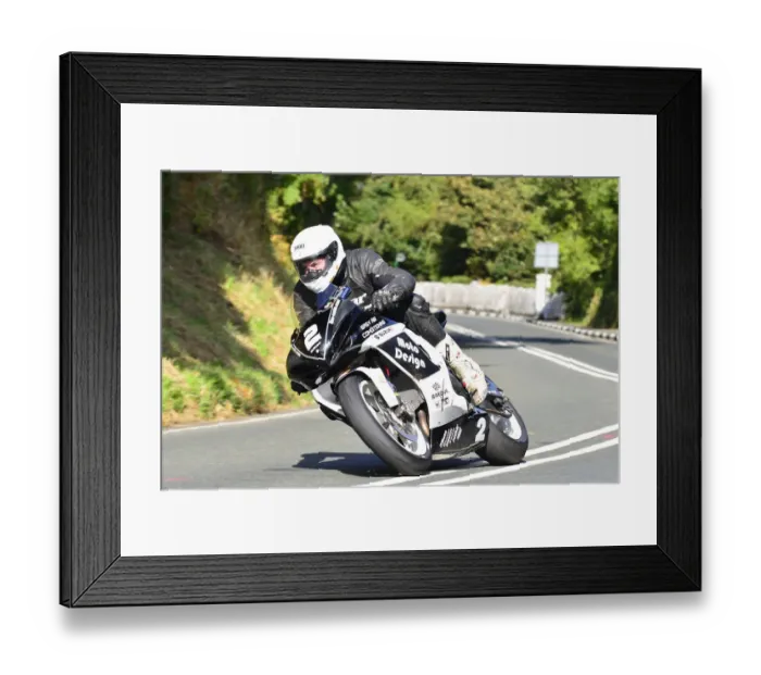 Framed Print : Andy Lawson (Suzuki) 2014 Junior Manx Grand Prix Framed Print : Andy Lawson (Suzuki) 2014 Junior Manx Grand Prix