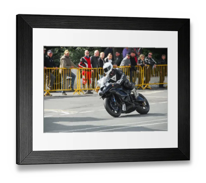 Framed Print : Louis O Regan (Yamaha) 2014 Junior Manx Grand Prix Framed Print : Louis O Regan (Yamaha) 2014 Junior Manx Grand Prix