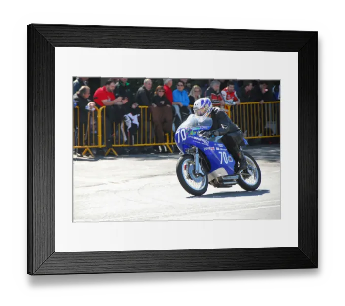 Framed Print : Roy Phipps (Honda) 2014 350 Classic TT Framed Print : Roy Phipps (Honda) 2014 350 Classic TT