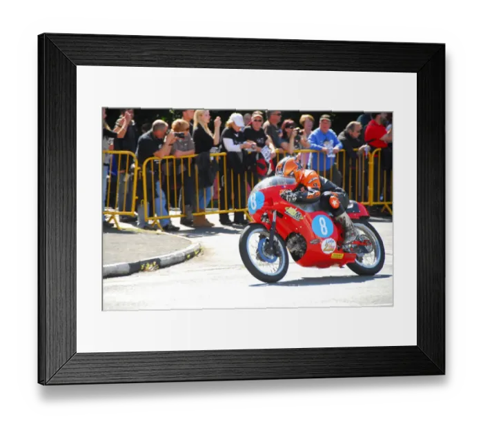 Framed Print : Roy Richardson (Aermacchi) 2014 350 Classic TT Framed Print : Roy Richardson (Aermacchi) 2014 350 Classic TT