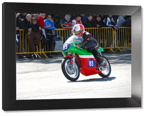Rod Graham (Ducati) 2014 350 Classic TT