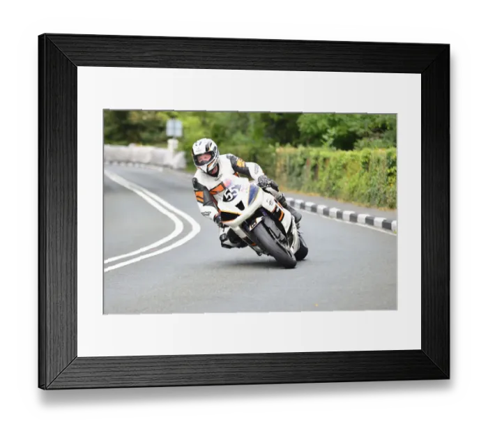 Framed Print : Ian Shaw (Kawasaki) 2014 Junior Manx Grand Prix Framed Print : Ian Shaw (Kawasaki) 2014 Junior Manx Grand Prix