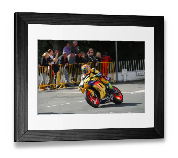 Framed Print : Paul Smyth (PRF Suzuki) 2014 Junior Manx Grand Prix Framed Print : Paul Smyth (PRF Suzuki) 2014 Junior Manx Grand Prix