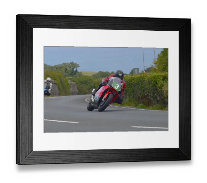Framed Print : Stuart Garton (Yamaha) 2014 Supertwin Manx Grand Prix Framed Print : Stuart Garton (Yamaha) 2014 Supertwin Manx Grand Prix
